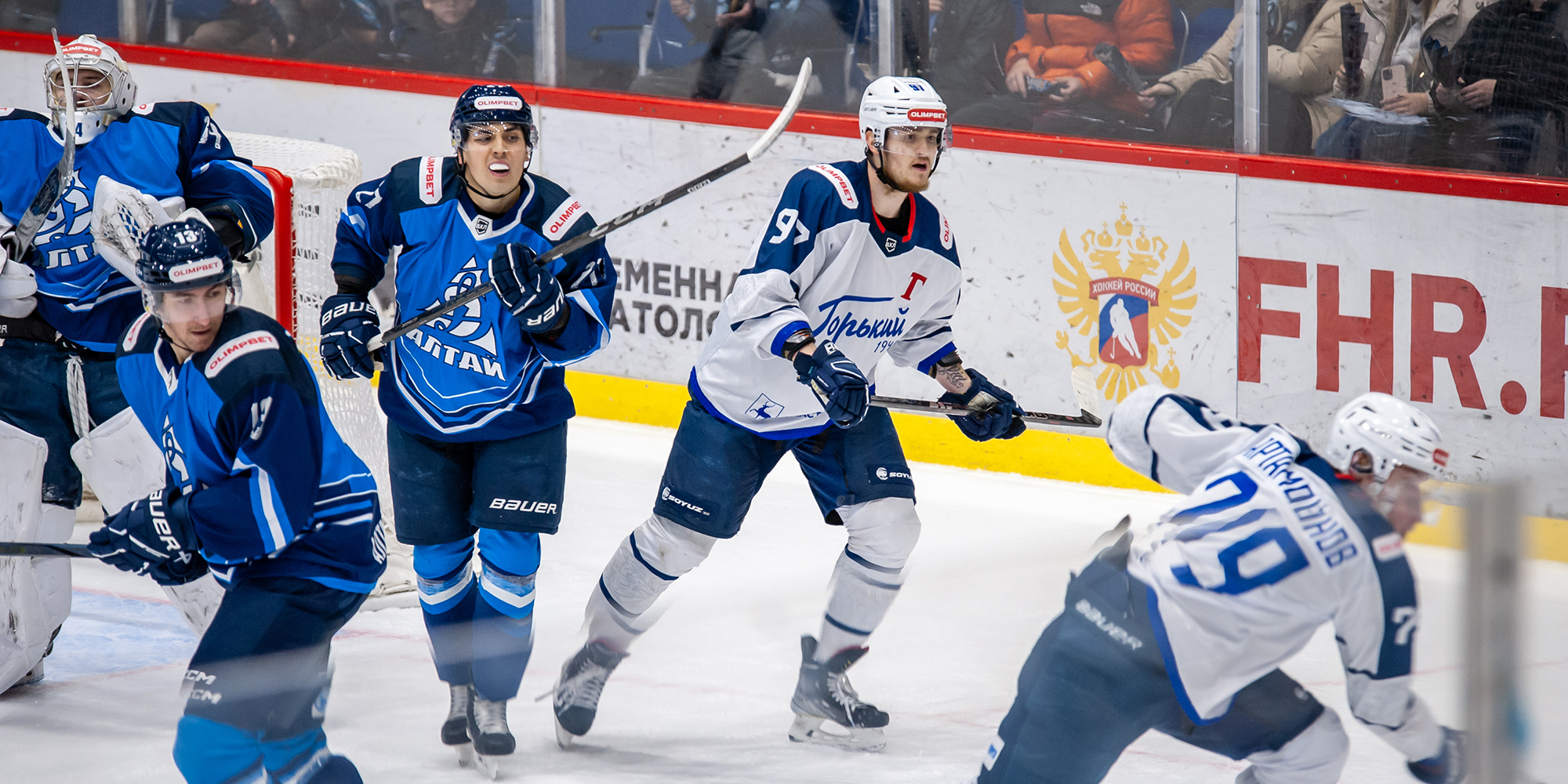 «Динамо-Алтай» — «Торпедо-Горький». 0:3