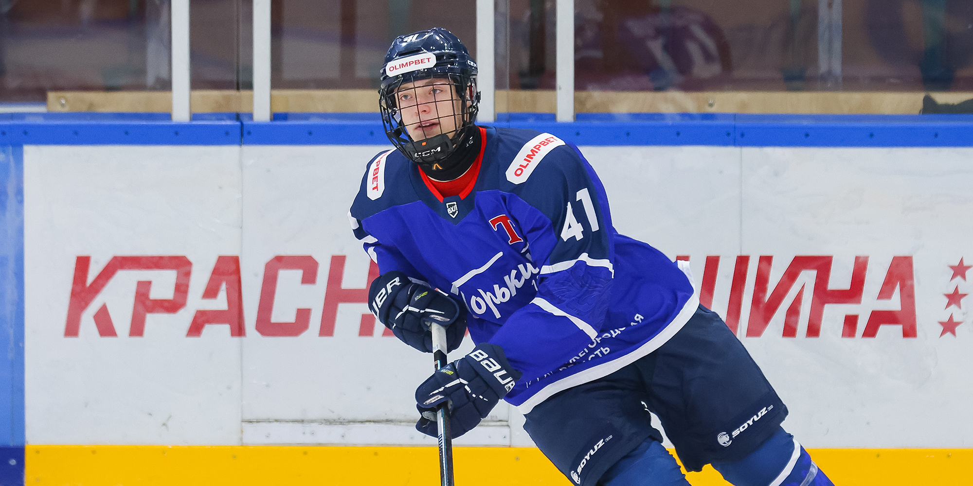 Виктор Фёдоров: «На льду всегда остаюсь, дорабатываю какие-то броски, катание»